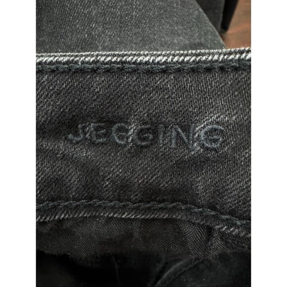 American Eagle Next Level Stretch Black Jeggings Size 10 Short - Picture 6 of 9